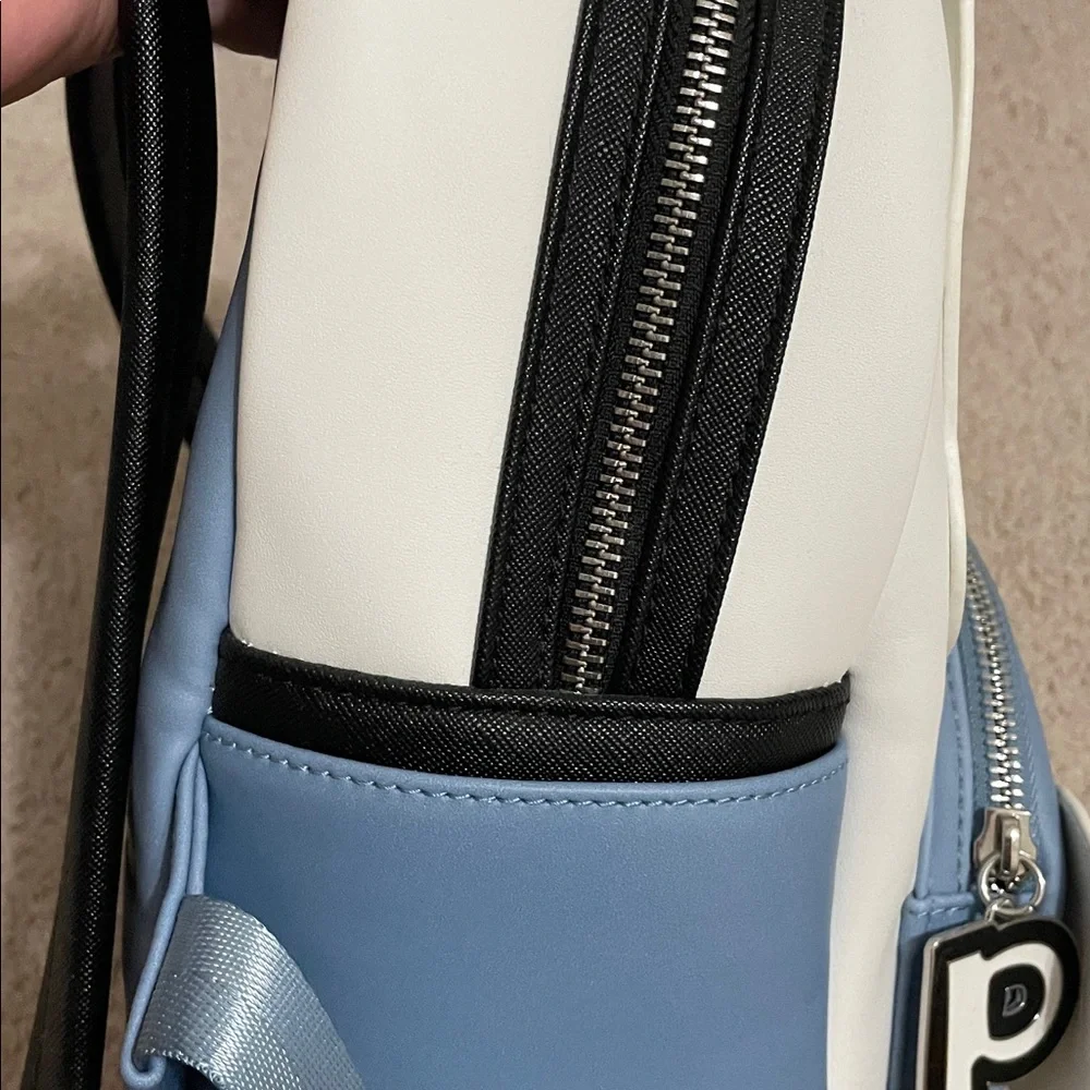 Pochacco Sanrio Loungefly backpack - Picture 5 of 6